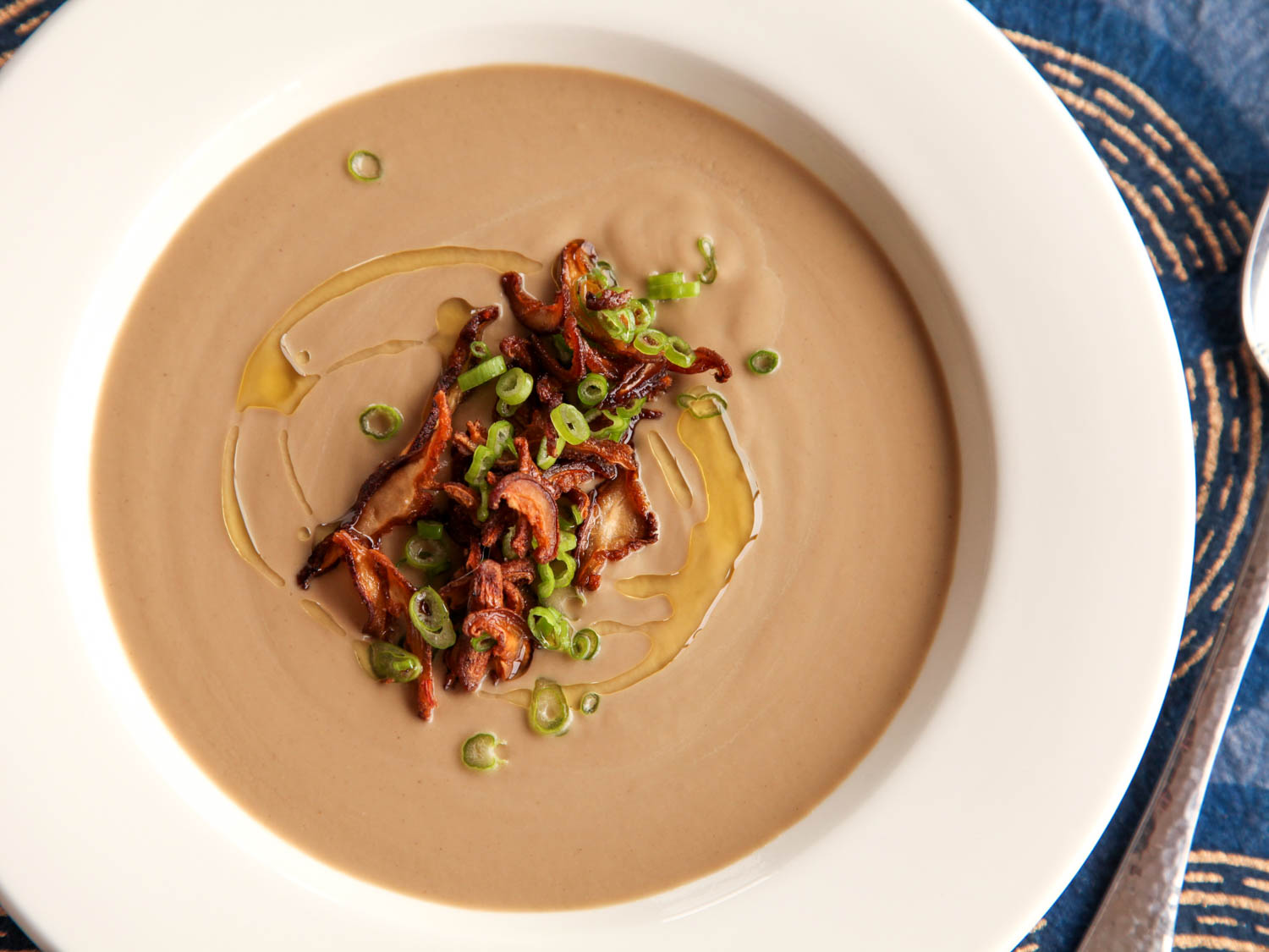 20151228-vegetarian-soup-recipes-roundup-11.jpg