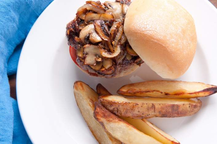 Mushroom Burgers for dinner on Friday in the weekly meal plan.
